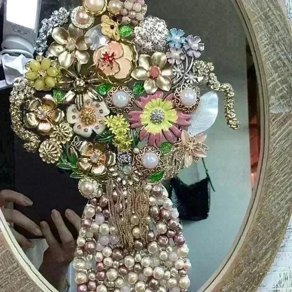 Jewelry Brooch Necklace Art Handmade Floral Bouquet Vintage to Modern Jewelry - Picture 3 of 3